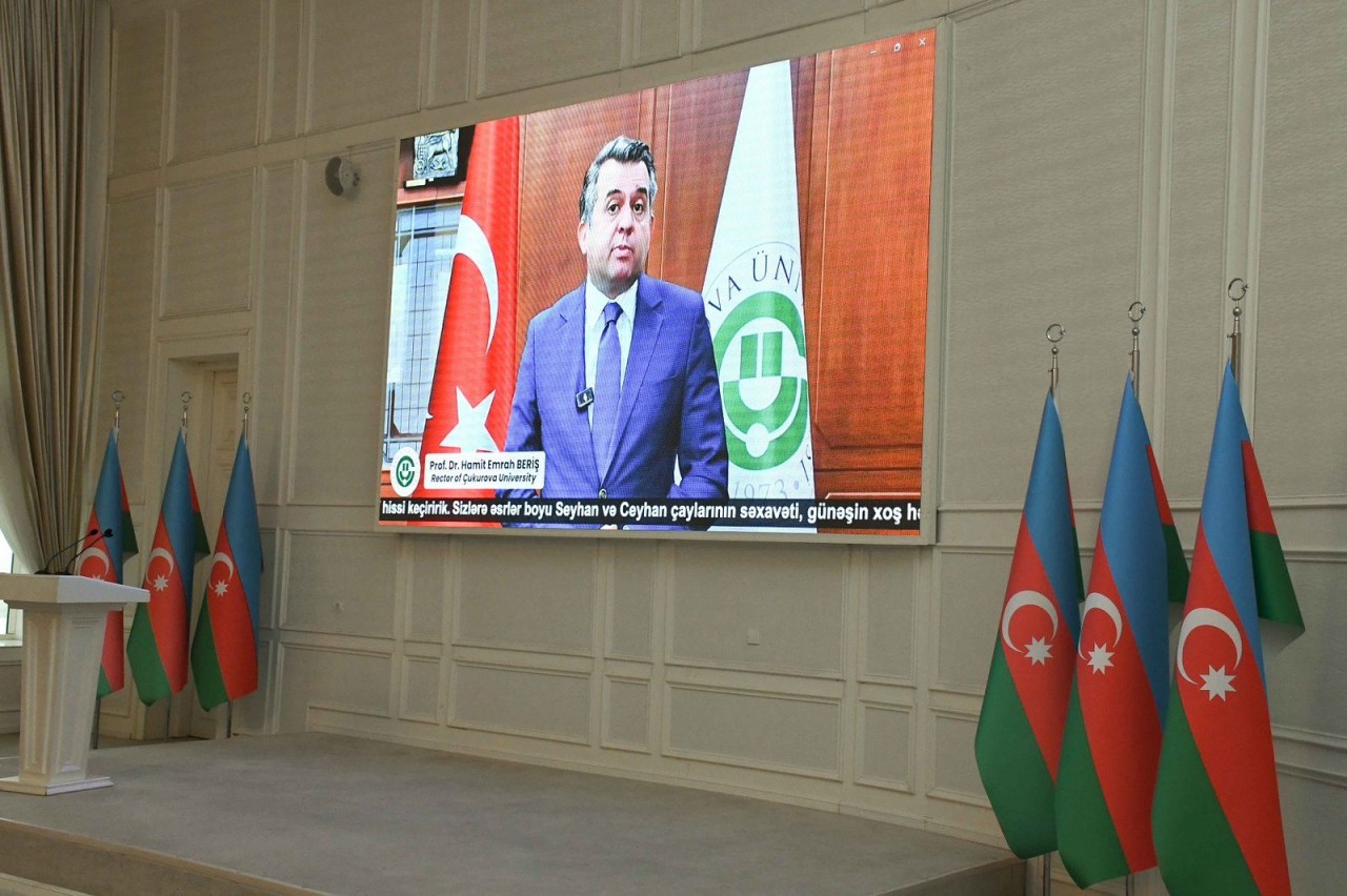 ADAU-da beynəlxalq konfransın açılış mərasimi keçirilib - FOTOLAR